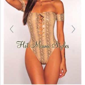 COPY - Snake skin print one piece Bikini